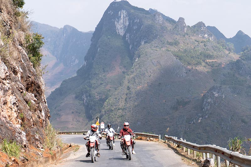 motorbiking Ha Giang Loop