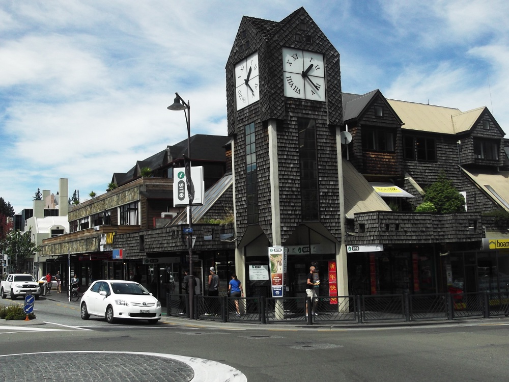 Get to know Queenstown