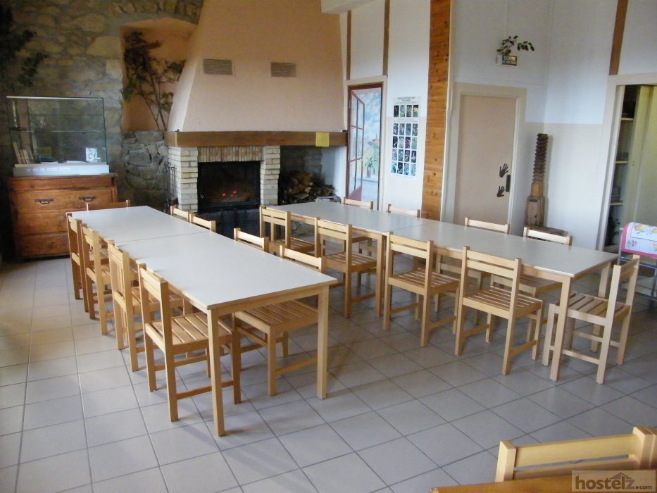 HI - Saint-Martin-des-Olmes Hostel, Ambert