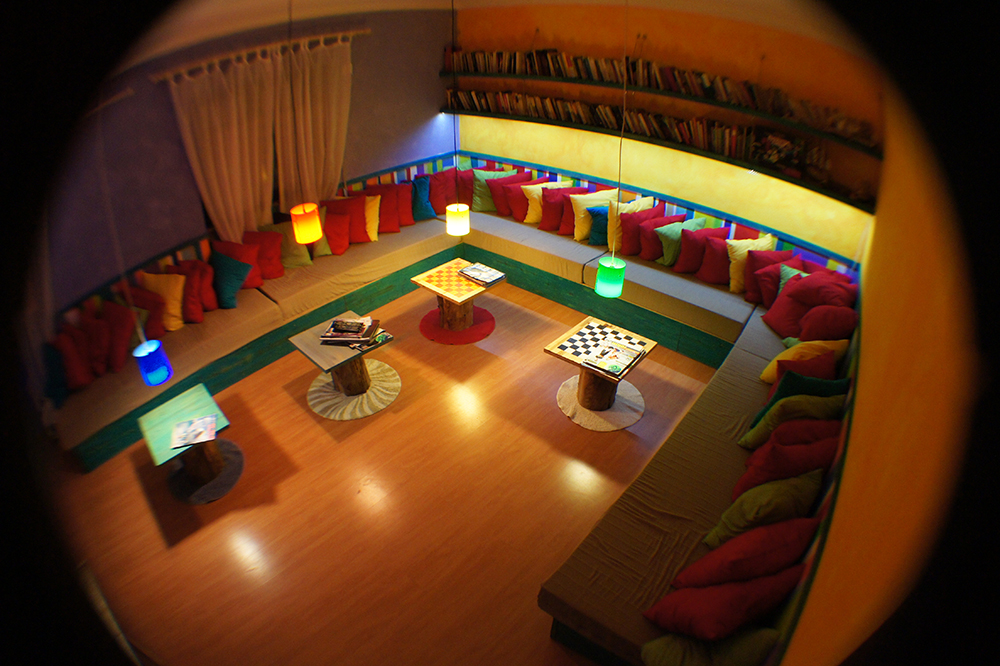 COMMON ROOM