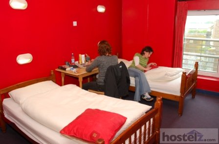 Kinlay Hostel Eyre Square, Galway