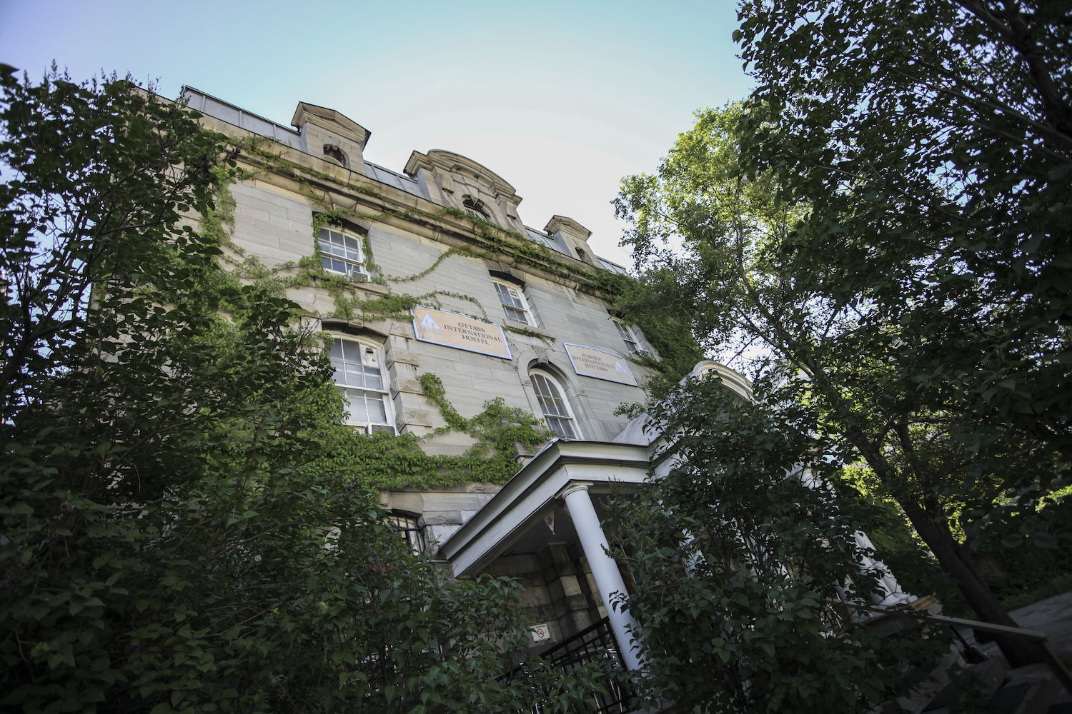 Saintlo Ottawa Jail Hostel, Ottawa