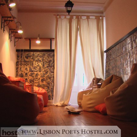 Lisbon Poets Hostel, Lisbon