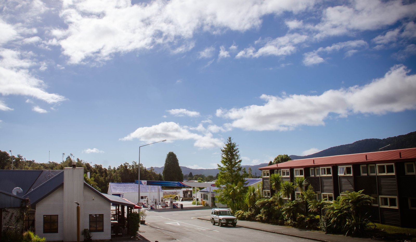 Price Comparison for Sir Cedric s Fox Glacier Pod Hostel Inn Fox