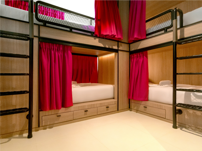 4 Beds Dormitory