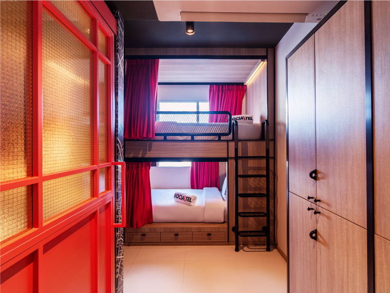 4 Beds Dormitory