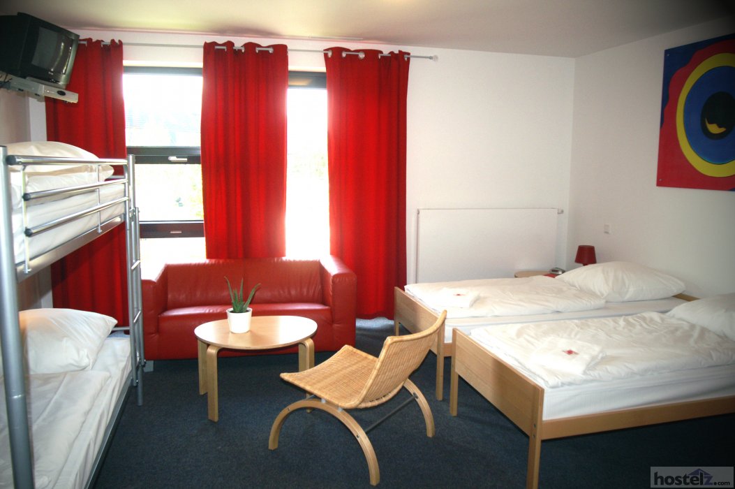 6-bedded room