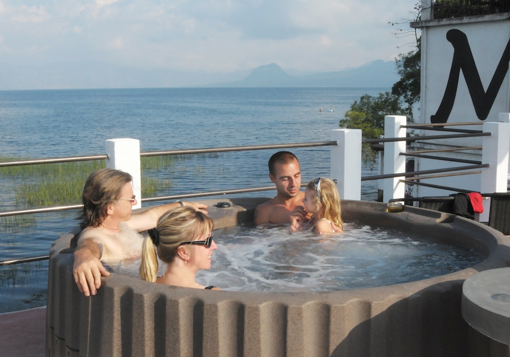 Hot tubs with lake view