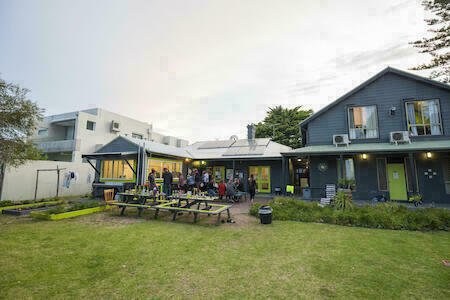 Exterior of Dunsborough Beachouse YHA