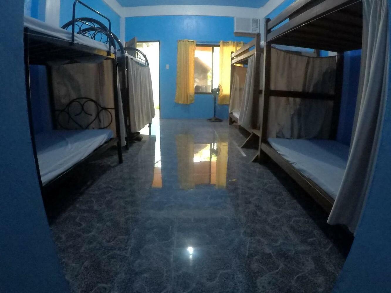 Carillo guest house, Coron