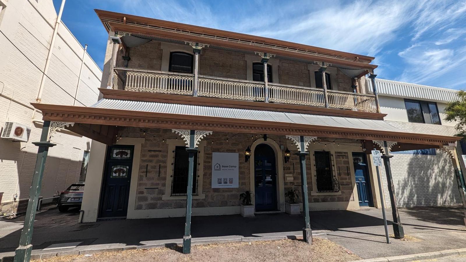 Base Camp Hostel, Adelaide