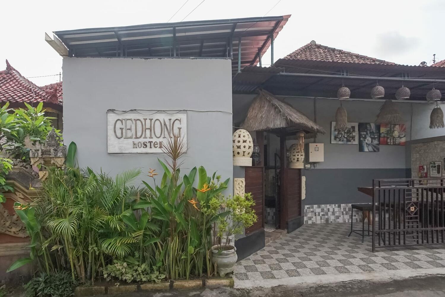 Gedhong Hostel, Nusa Penida