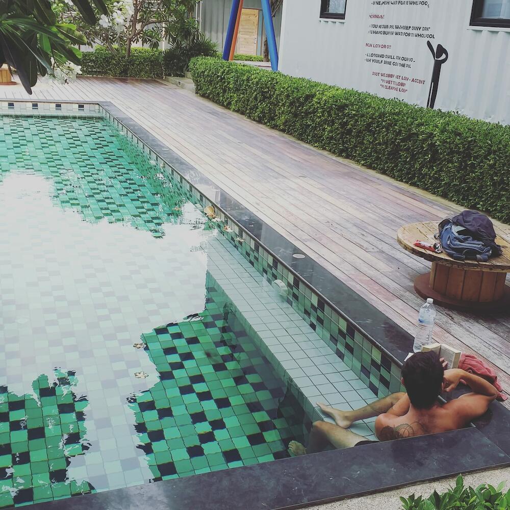 Us Hostel, Koh Samui