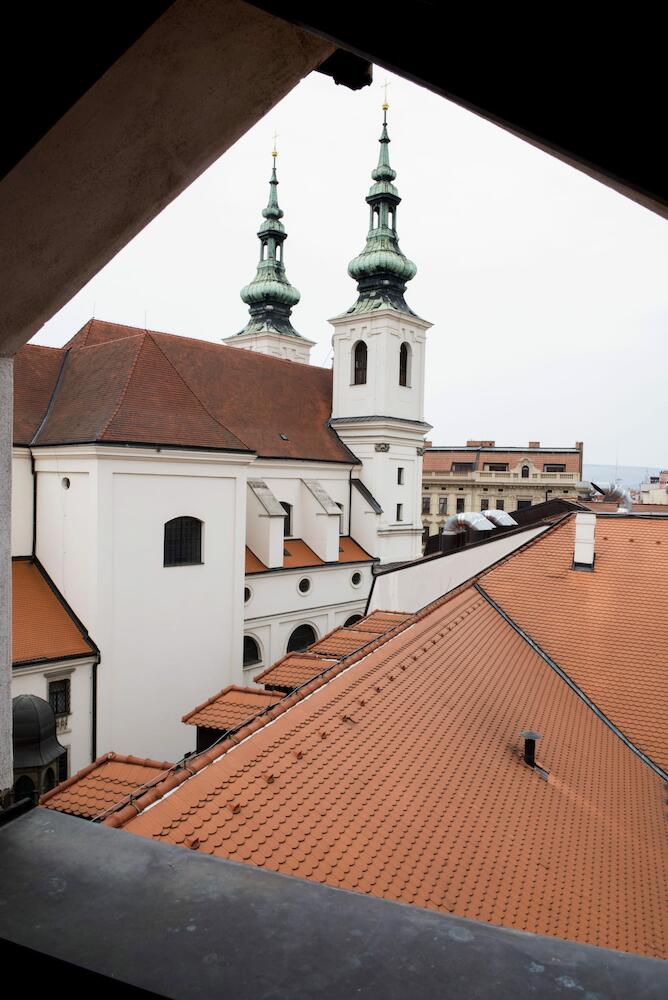 Hostel Eleven, Brno