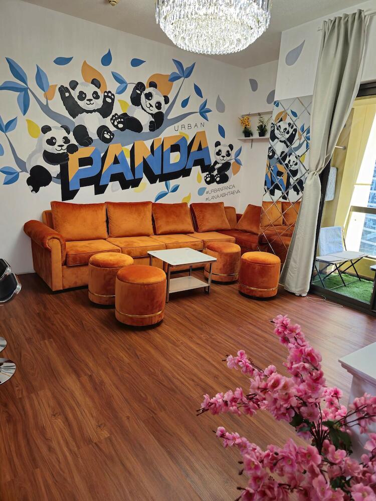 Urban Panda Hostel JBR, Dubai