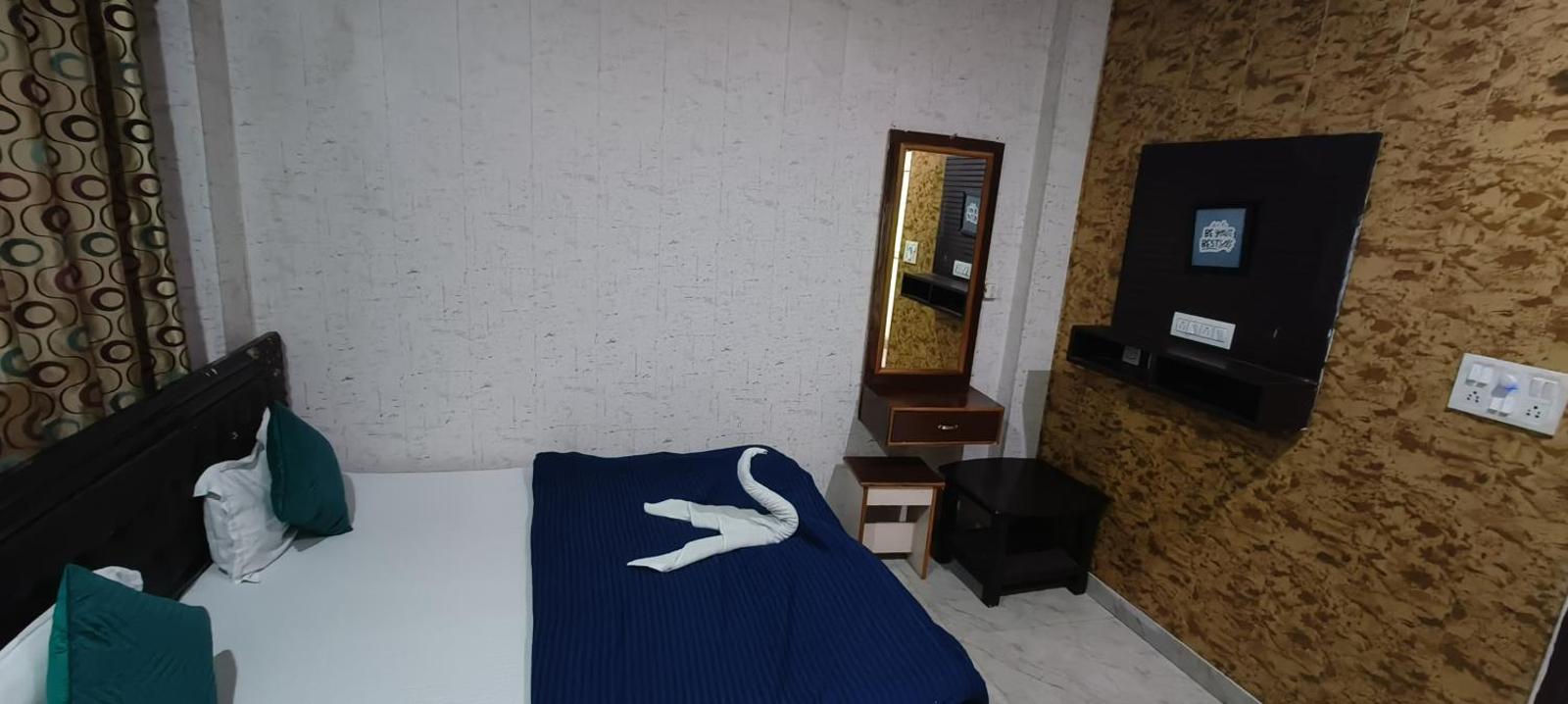 Bluestays Hostel, Rishikesh