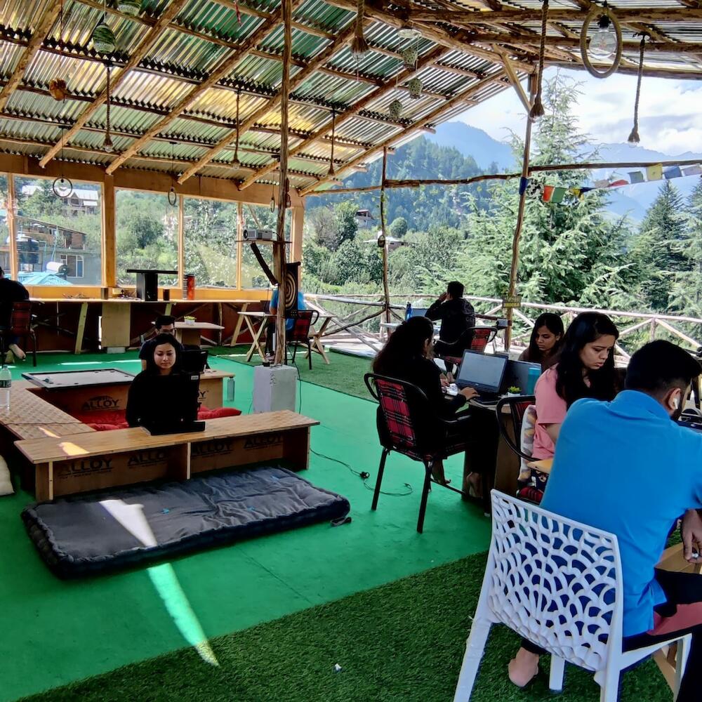 Safar Hostel, Manali