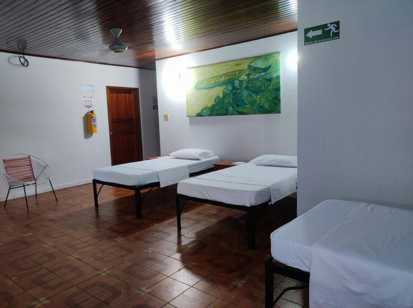 Leticias Guest House, Leticia