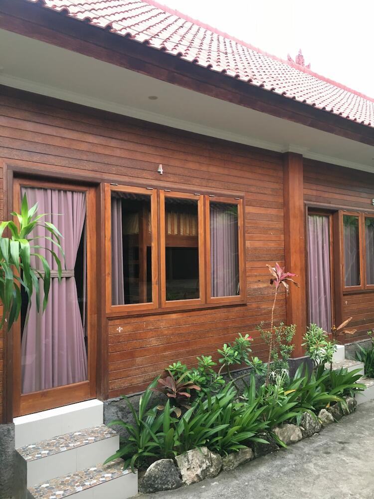 Nusa Garden Hostel, Nusa Lembongan