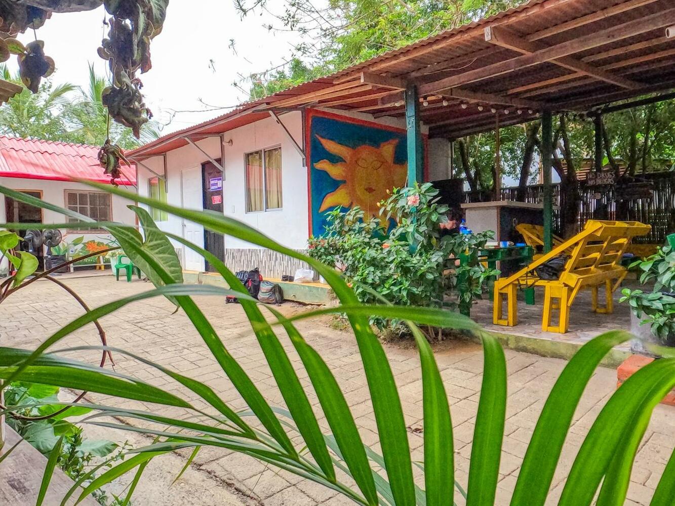 Palomino Hostel, Palomino