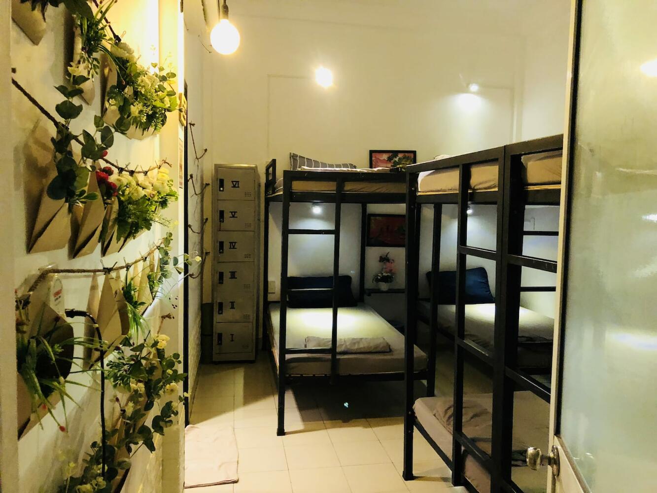 Friendly House Hostel, Hue