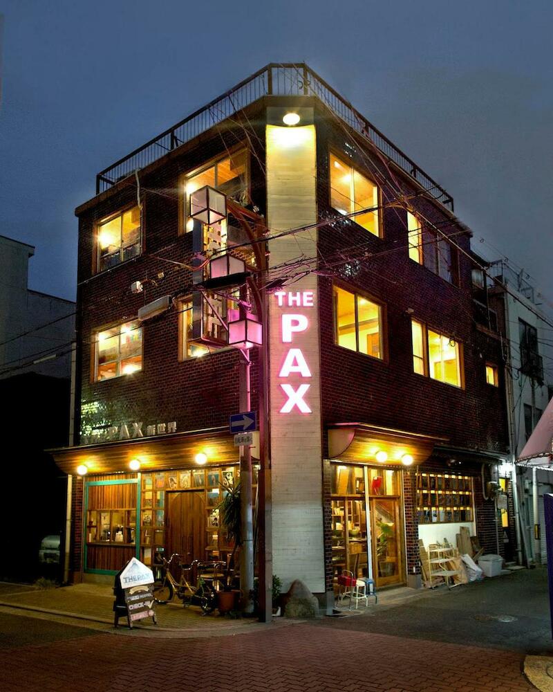 The Pax Hostel/Records/More, Osaka