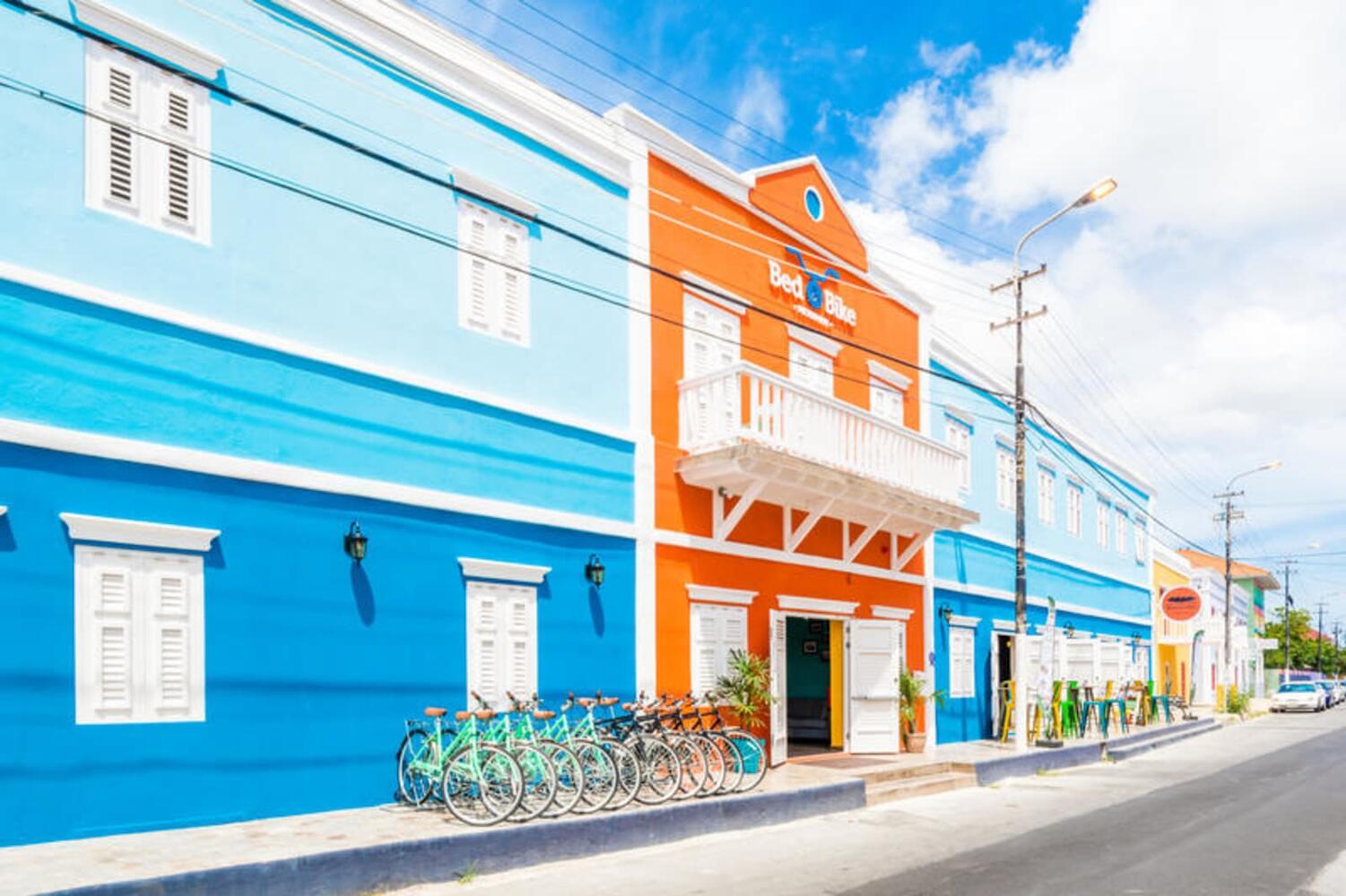 Get to know Curacao