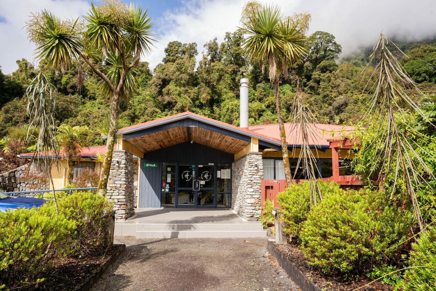 Haka House, Franz Josef