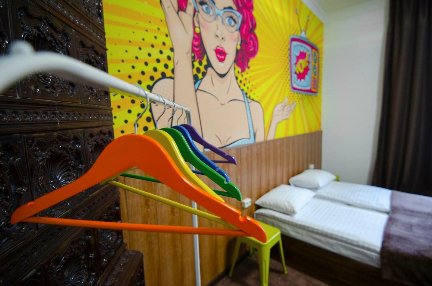 Pop Art Hostel, Lviv