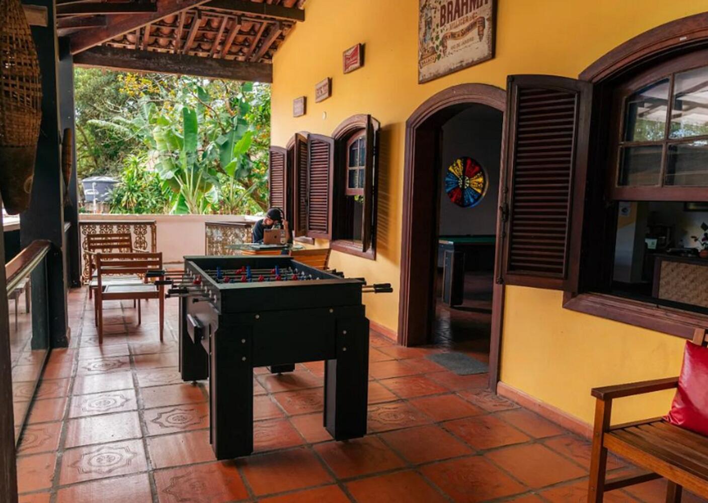 Beer Hostel Suites Privativas e Compartilhadas, Ilhabela