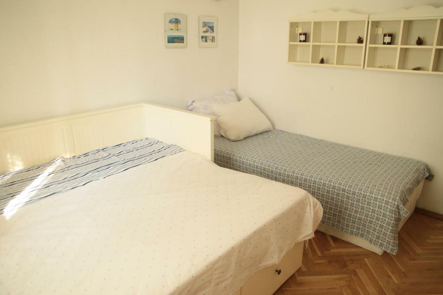 Elie's Home Boutique Hostel, Varna