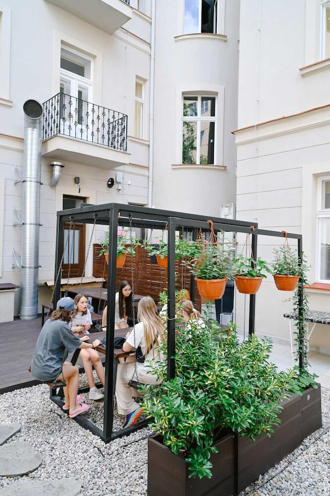 Dream Hostel, Prague