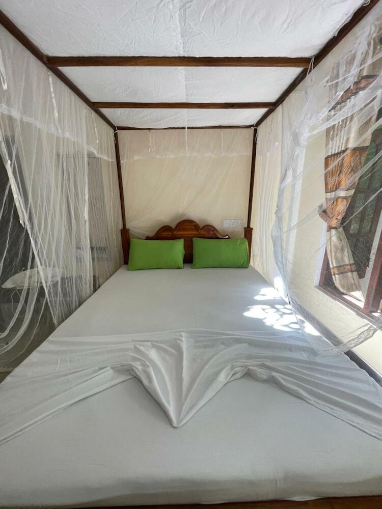 Karu's Hostel, Sigiriya