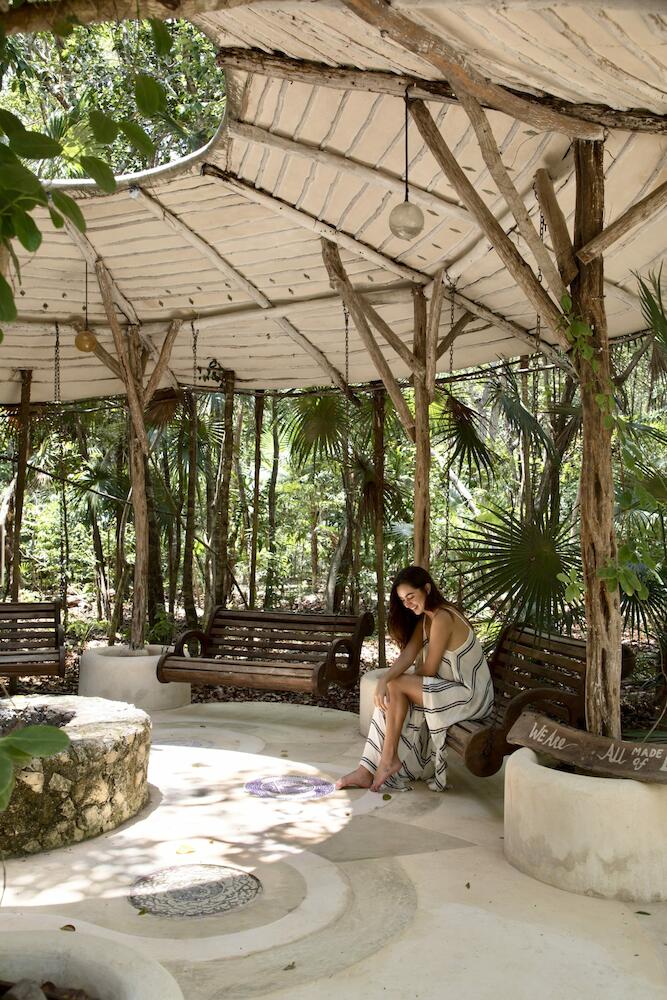 The Beehive Experience, Tulum