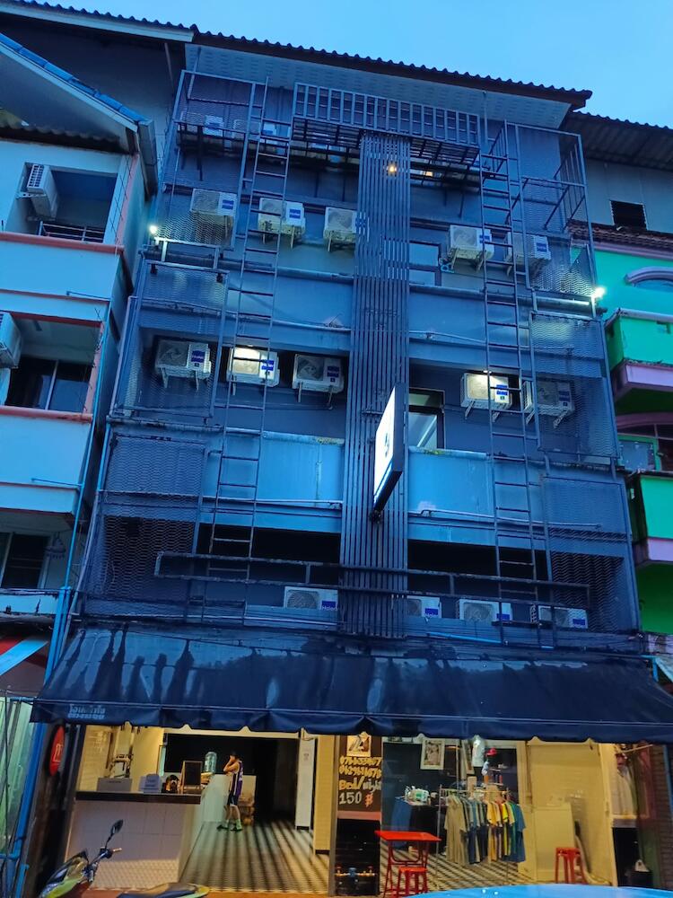 3plus1 Hostel, Phuket City