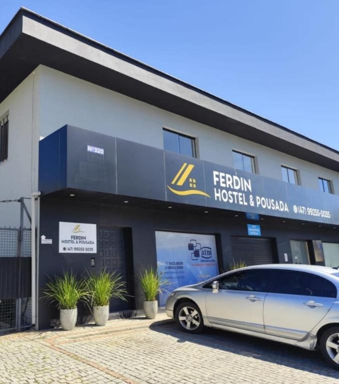 Ferdin Hostel E Pousada, Joinville