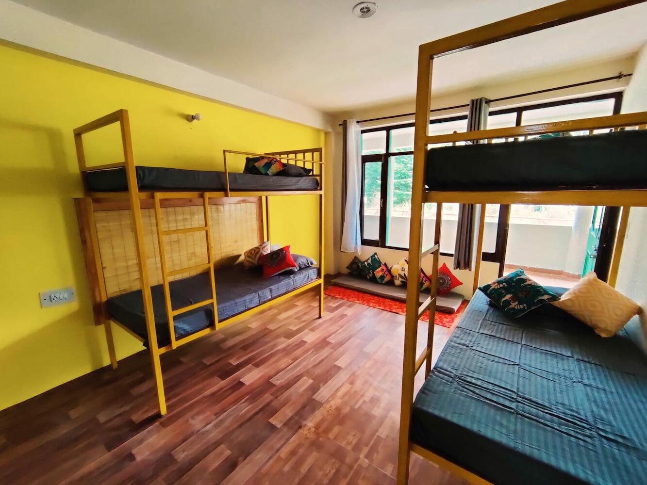 Safar Hostel, Manali