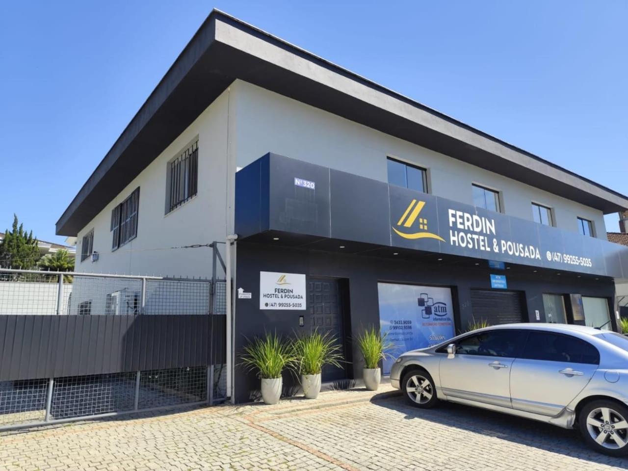 Ferdin Hostel E Pousada, Joinville