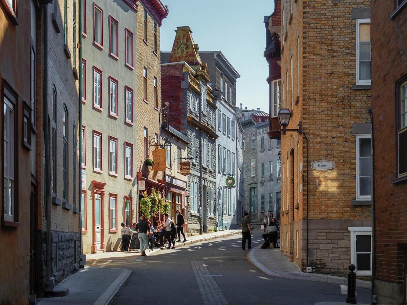 Auberge de la Paix (Peace Hostel), Quebec City