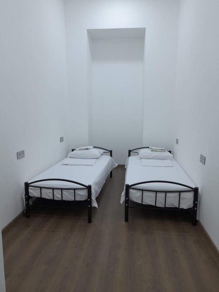 White City Hostel, Baku