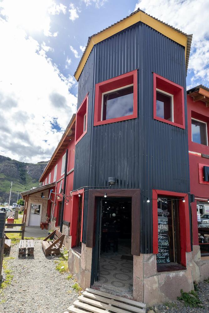 Mistico Hostel 23, El Chaltén