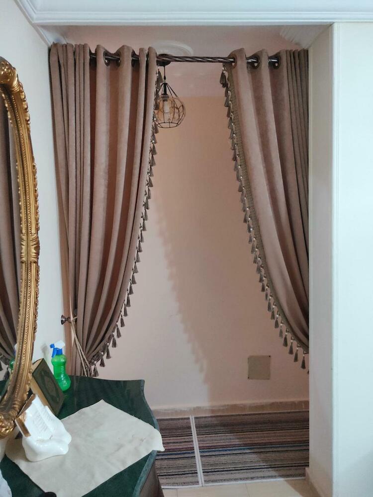 Cleopatra Ladies Only Hostel هوستل كليوباترا للسيدات فقط, Alexandria