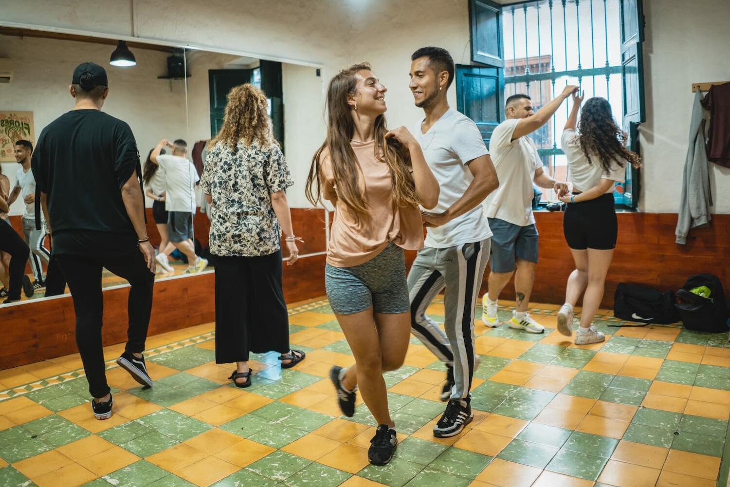 Viajero Hostel Cali & Salsa School, Cali