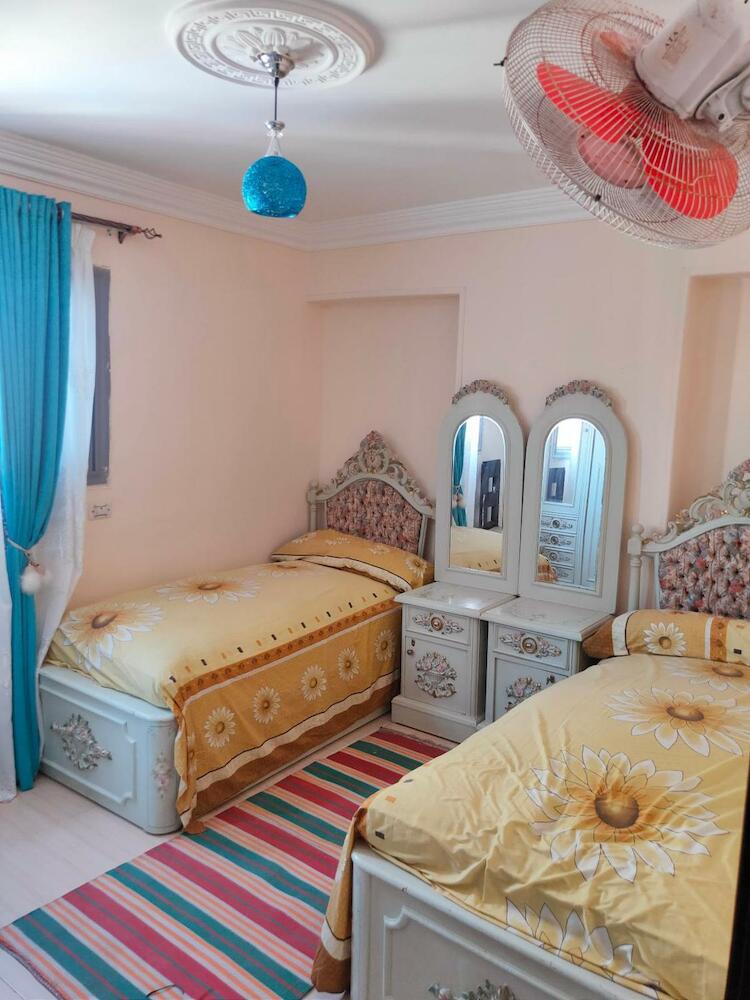 Cleopatra Ladies Only Hostel هوستل كليوباترا للسيدات فقط, Alexandria