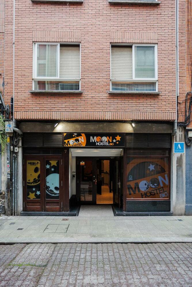 Albergue Turístico Moon Hostel Bio, Bilbao