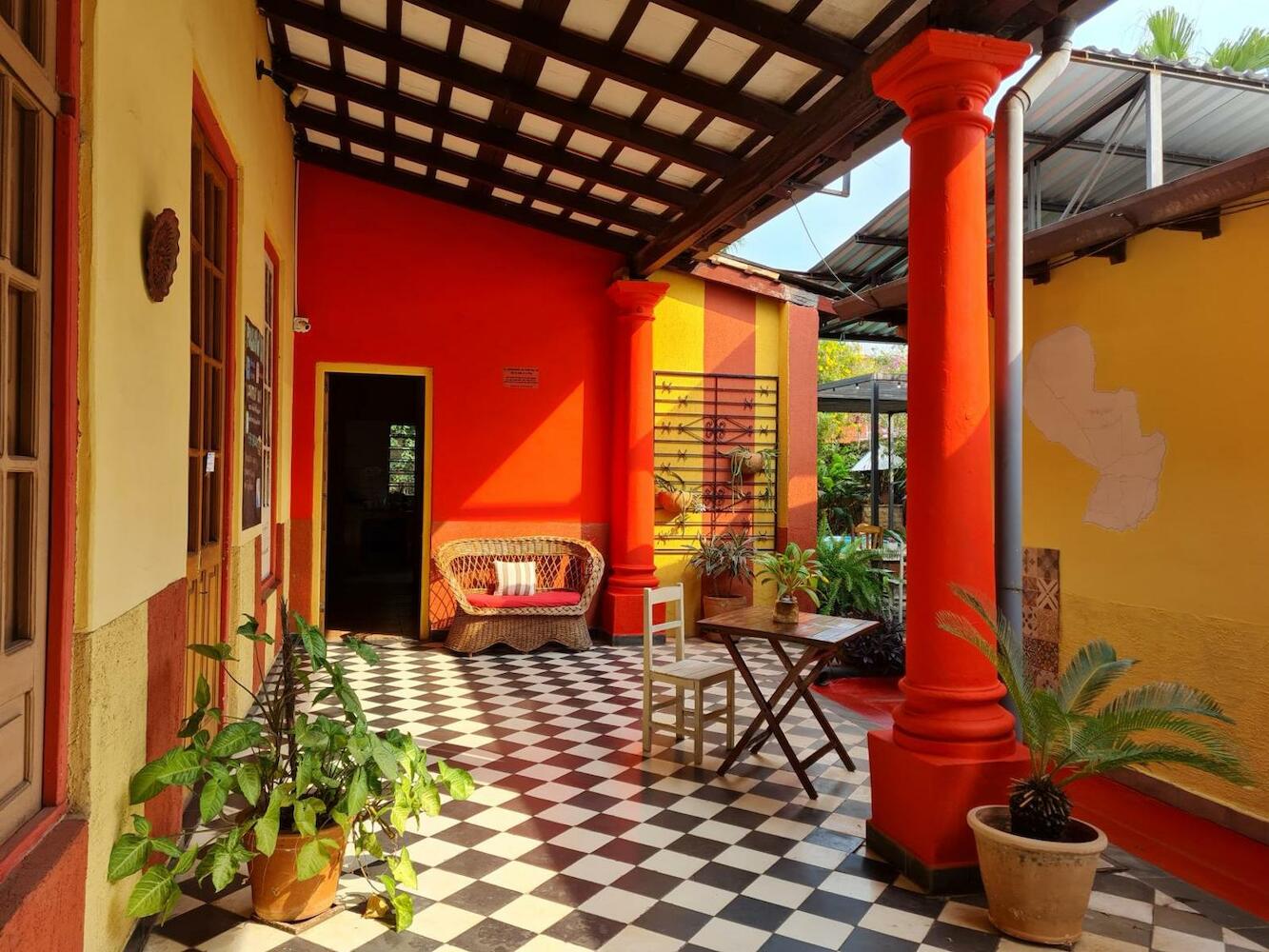 El Nómada Hostel, Asunción