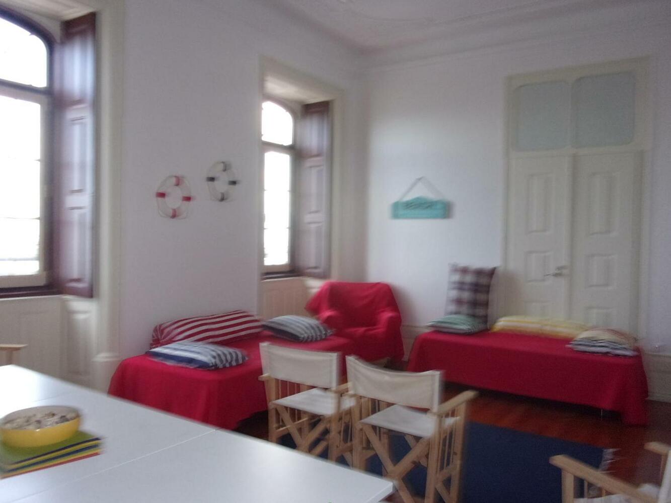 Hostel 402, Figueira da Foz