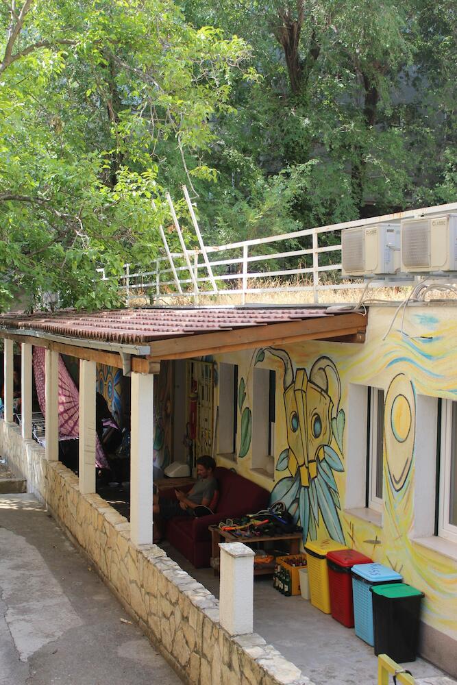 Outlanders Tribe Hostel, Split