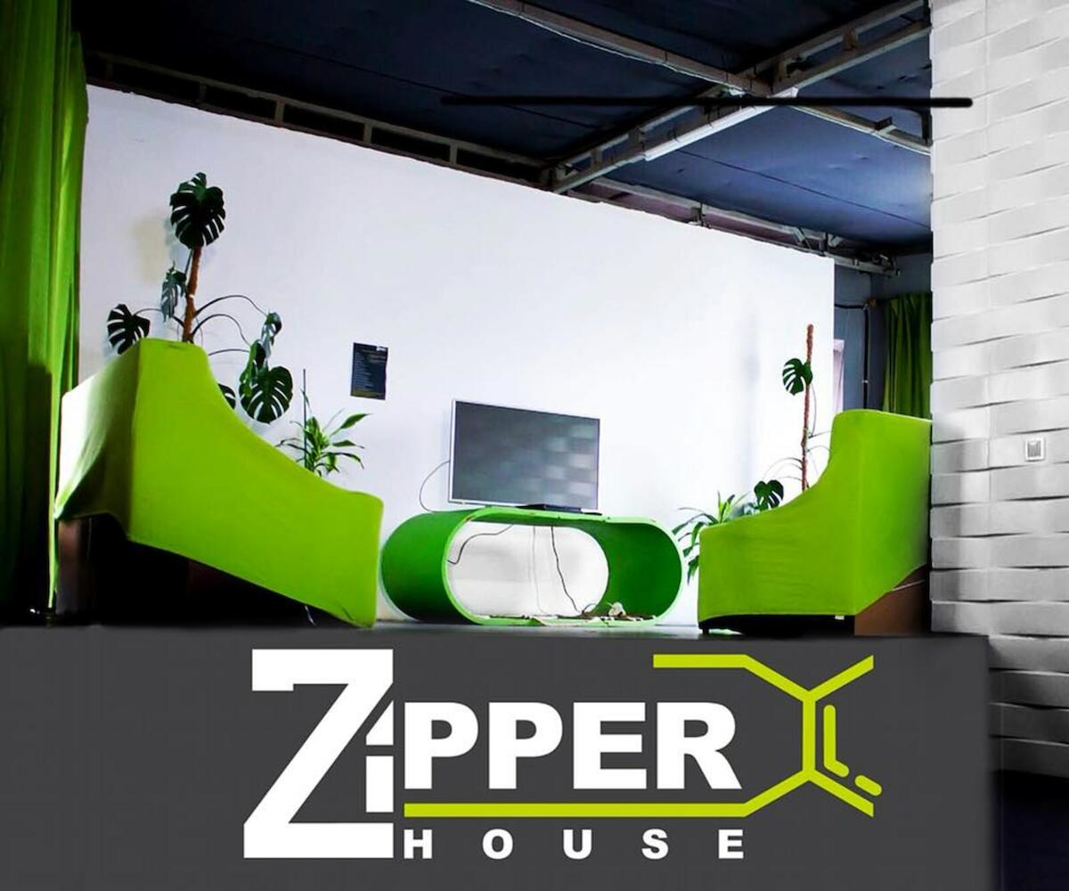 Zipper House, Odessa