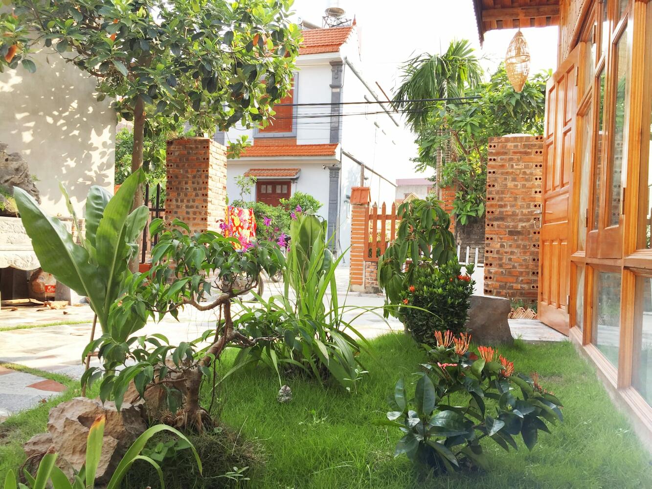 Tam Coc Lotus Flower Homestay, Ninh Binh